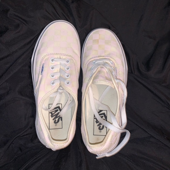 LIKE NEW CHECKERED VANS🏁 - Picture 2 of 10